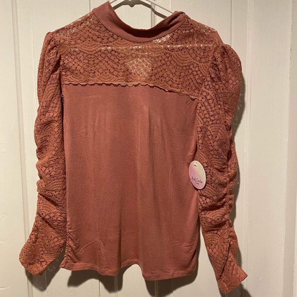 Dusty Pink Lace Top